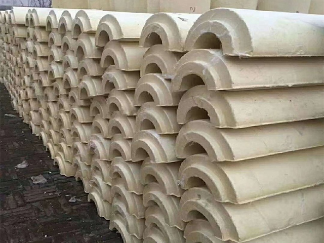 聚氨酯保溫管殼  